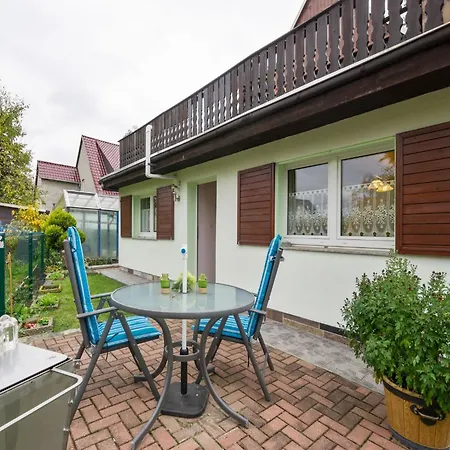 Apartman Peaceful In With Private Terrace