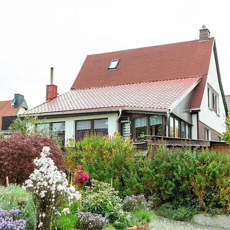 Peaceful In With Private Terrace Lichtenhain