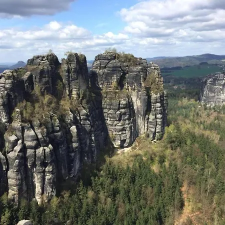 Apartman Peaceful In With Private Terrace