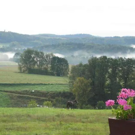 Apartman Peaceful In With Private Terrace